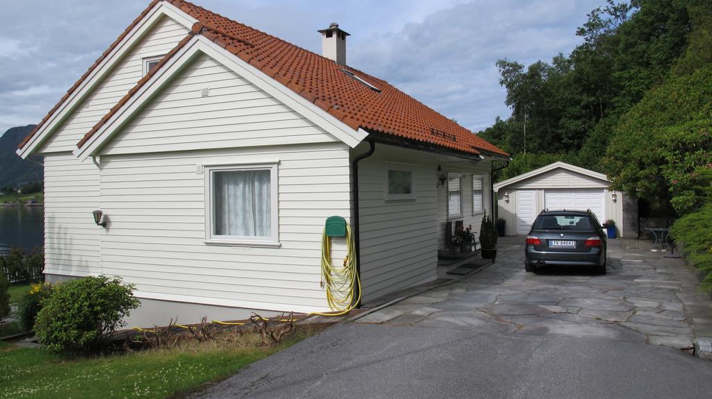 Skogstad * Selje